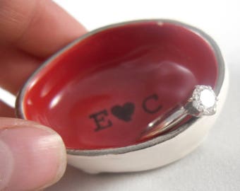 Small Ruby Red Customizable Wedding Ring Holder, Cute Tiny Ceramic Personalized Engagement Ring Dish - 14 color options - gold or silver rim