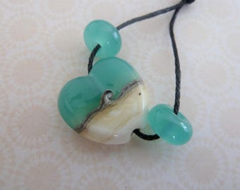 handmade lampwork glass beads, green heart set UK
