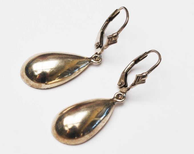 Sterling Tear drop earrings - Hallow silver pierced - Signed Thailand - dangle earring
