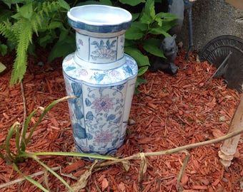 Vintage Chinese Vase Birds , Flower Blossoms & Vines