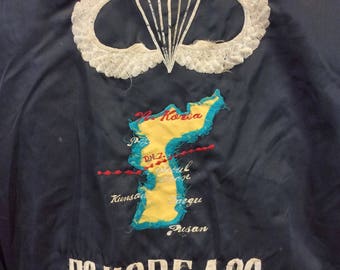 Vintage 1980s Military Airborne Korea Souvenir Tour Jacket. Size L/XL