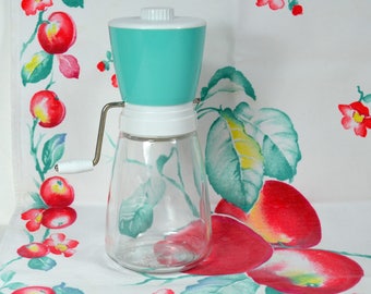 Vintage Turquoise Nut Chopper, Federal Housewares Nut Grinder, Aqua Plastic Hopper w White Textured Lid, Federal Glass, Nibot Corp Chicago
