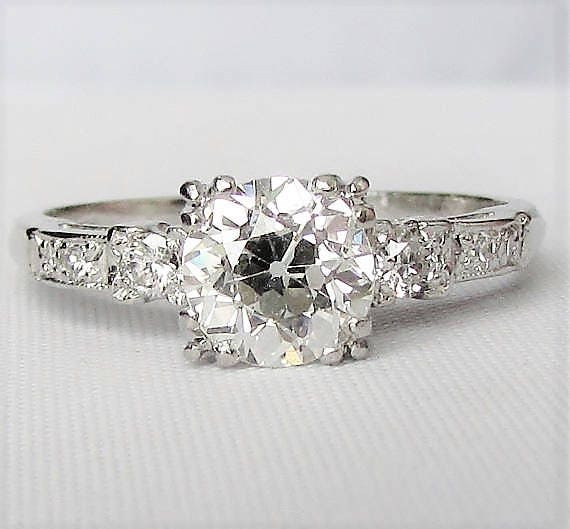 PLATINUM 1.07 Carat VVS2 Diamond Engagement Ring Absolutely