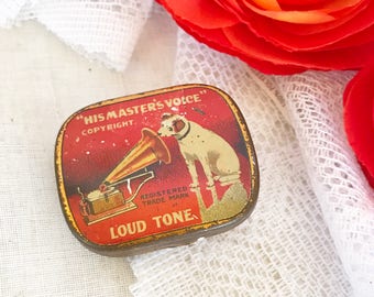 Antique Nipper Gramophone Victor Needles Tin Litho Box, His Master's Voice, RCA Dog Vintage advertising case canister. Red record player