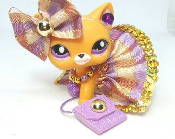 Authentic Lot 15 Littlest Pet Shop Accessories Cat and Dog