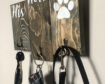 His hers paw key hook / Paw his hers key hook / Dog leash hanger key hook / Rustic dog leash hanger / dog leash and key hanger