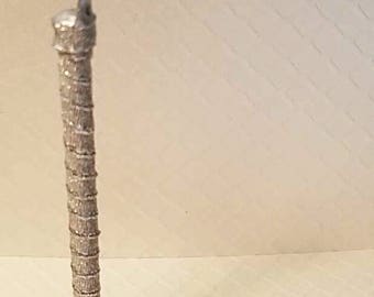 DOPE STICK Glow in the dark Silver Heart Roach Clip Stand