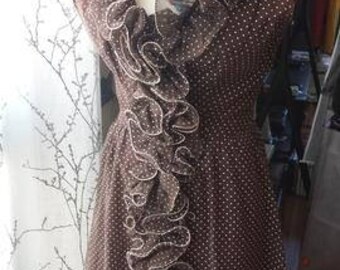 vintage 1960s-70s swiss dot dress