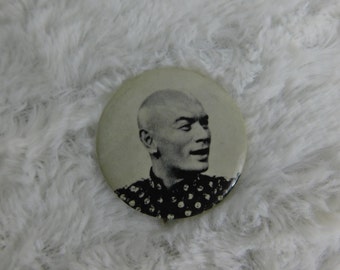 Silver Screen Movie Star Yul Brynner Pinback Button Sandyval DR32