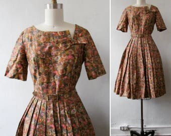 1950s dress | vintage dress | vintage 1950s dress | vintage floral dress | cotton satin party dress | fit and flare | Natalie Blair Dress