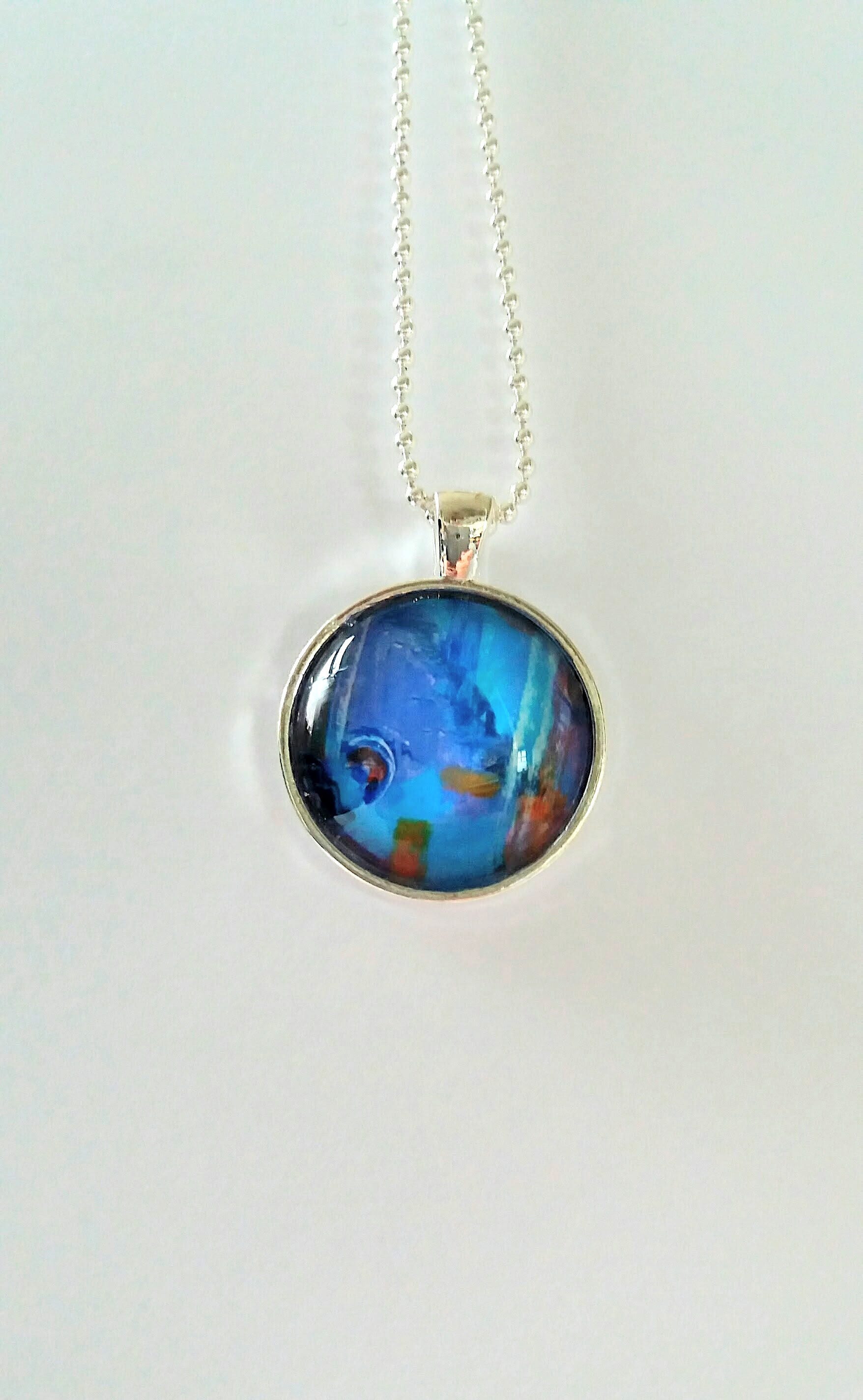 Pendant Necklace 25mm Round Tray Silver Plated With 24 Ball Sp Pendant Necklace 25mm Round Tray Silver Plated With 24 Ball Sp Chain