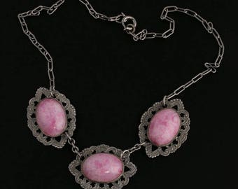 1920's-1930s Art Deco Czech mottled rose Pekiing glass and silver metal necklace Czechoslovakia. nlbg2136(e)