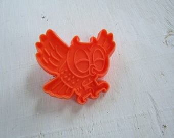 Owl cookie cutter, orange, baking supply, bird