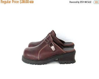 Chunky Heeled Slip On Shoes 90's Brown Leather Chunky Mules Women's Size 8.5 Medium Boho Shoes Vintage 1990's Shoes Ladies Lug Sole Shoes
