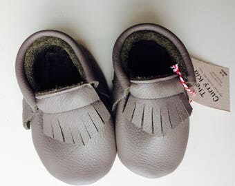 Genuine leather moccasins in elephant