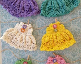 Crochet dresses and hats for Blythe dolls ..
