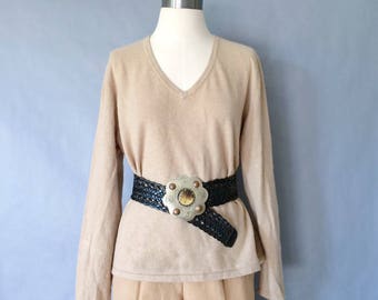 Vintage cashmere sweater/ minimalist cashmere/ v neck/ cashmere top/ pullover/ women's size S/M