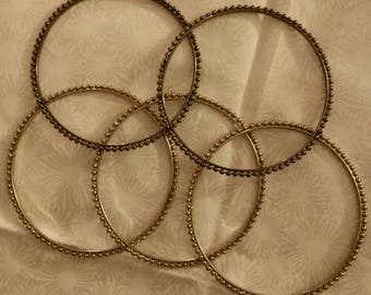 Lot of 5 Bangles 2 silver tone 3 gold tone Estate Sale Jewelry