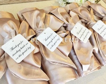 WEDDING SEASON SALE! Bridesmaid Robe, Champagne Robe, Personalize Robe, Bridal Party Robe, Wedding Shower Robe, Set of 1,2,3,4,5,6,7,8,9,10