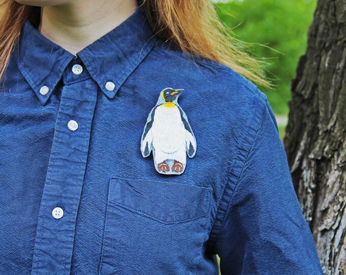 Hand embroidery Penguin brooch Embroidery pin Embroidered brooch Woodland jewelry pin Woodland brooch Nature inspired pin Nature brooch pin