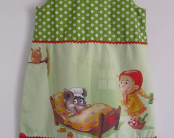 Pretty pinafore dress size 3/4 years!