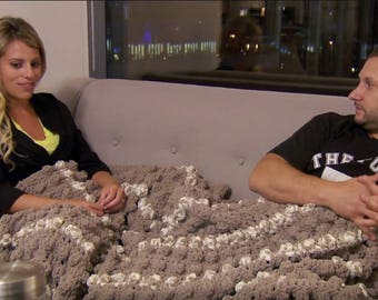 Crochet Pattern for the Bubble Wrap Blanket Used By Ashley Petta and Anthony D'Amico on Married At First Sight