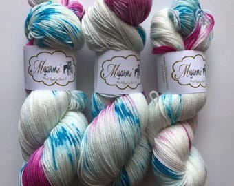 Hand Dyed Merino Superwash Sock Yarn "Harley Quinn"