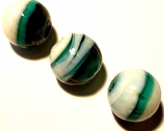 1 Pearl 14mm turquoise spiral round VCR108