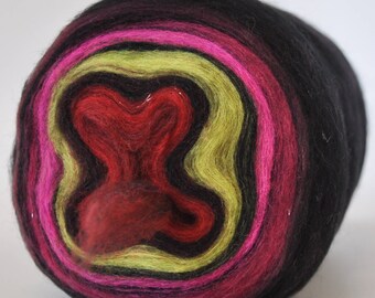 SPARKLER- Self Striping Spontaneous Spinning Roving Bullseye Bump - (4.7 oz. center-pull bump)