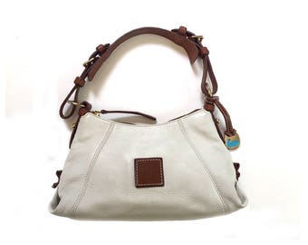 Authentic Dooney & Bourke White Pebbled All Leather Purse