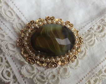 Vintage Faux Agate Paste + Faux Seed Pearl Statement Brooch