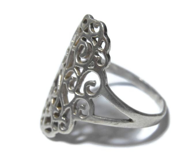 Sterling silver filigree ring, open scroll work, vintage size 8 925 silver