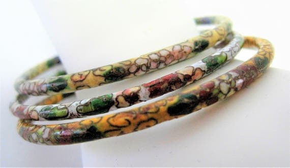 Cloisonne Bangle Bracelet Set - Set of 3 Bangles - Rainbow Flower Designs - Vintage Asian Bracelets