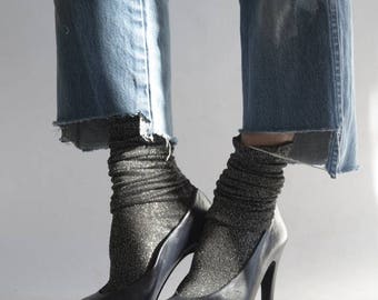 July Sale 1990s// CHARLES JOURDAN Paris// Black Leather Pumps// 7.5