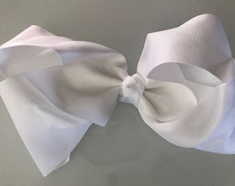 White Basic Bow, 8