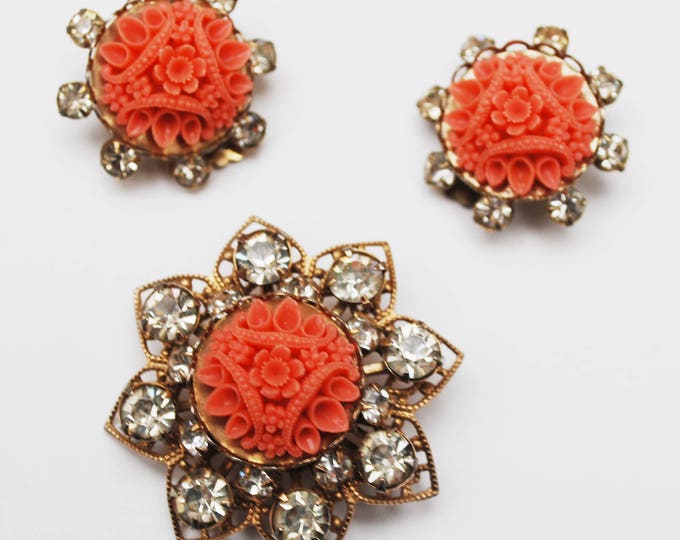 Celluloid Flower brooch and matching earrings set - Coral molded Celluloid Plastic - Rhinestone - Gold Filigree -