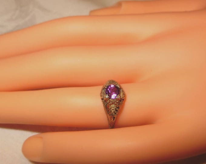 Art Deco Amethyst Ring, Sterling Silver Filigree, Amethyst Solitaire Stone, Vintage Jewelry Size 5.25