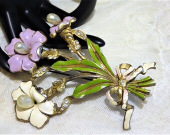Vintage Enamel Rhinestone Flower Bouquet Brooch