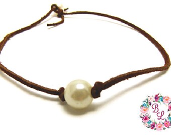 Pearl Choker, Leather Pearl Choker, Adjustable Leather Choker, Single Pearl Choker, Boho Choker, Bohemian Necklace, Lariat Style Choker