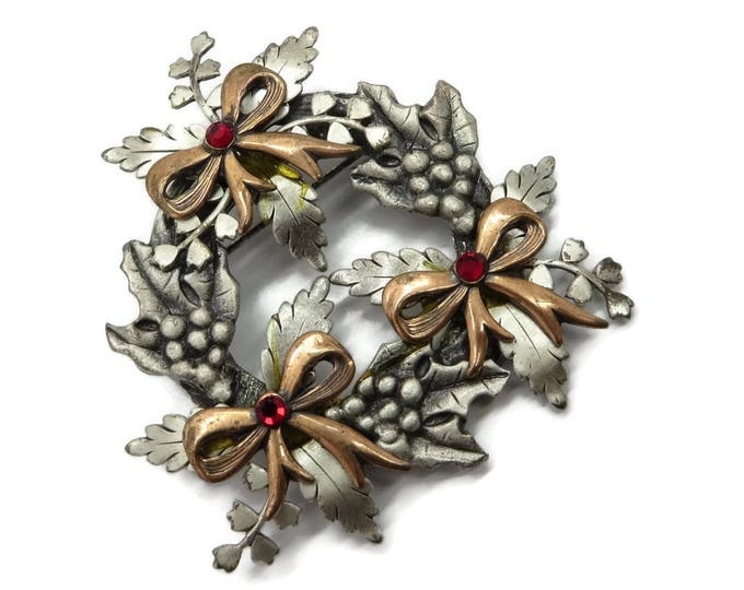 Vintage Brooch - Kerissa Wreath Brooch, Christmas Wreath Pin, Two Tone Wreath Brooch, Rhinestone Stud Holiday Pin