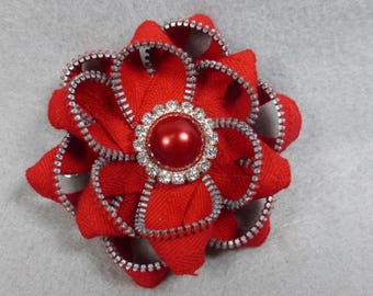 Red Flower Brooch, Zipper Brooch, Red Brooch, Red Pin, Zipper Pin, Zipper Art, Flower Pin, Upcycled, Recycled, Repurposed