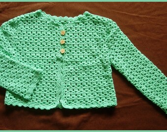 Green long sleeved crocheted 4t