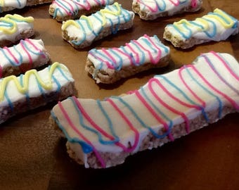 Dog Treats - Frosted Apple & Oatmeal Cookies