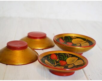 Set: Khokhloma, small plates - saucers / Набор - Хохлома, небольшие тарелки (блюдца)