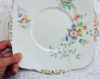 Wellington bone china cake/bread and butter plate circa 1924 - 1927