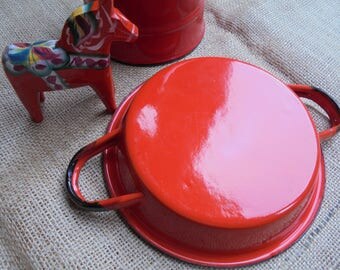 Vintage Red Enamelware Two Handled Dish/Pan Made in Poland Polish Enamelware Circa 1970s