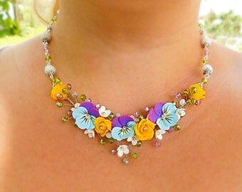 Bridal necklace Wedding jewelry Flower necklace Elegant necklace Delicate Wire necklace Crystal Violet wedding Jewelry gift Bridal accessory