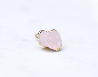 Rough Rose Quartz Ring, Rose Quartz Wedding Gift, Rose Quartz Jewelry, January Statement Ring, Large Rose Quartz Ring, Raw Rose Quartz Ring