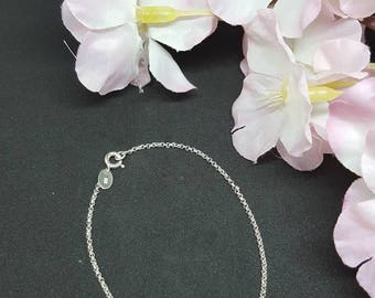 Sweet Pea Pendant Necklace