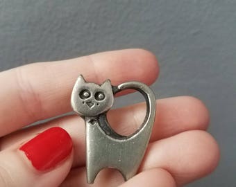 Vintage R Tennesmed of Sweden Pewter Cat Brooch